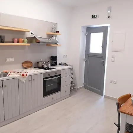 Daire Bright Town House *