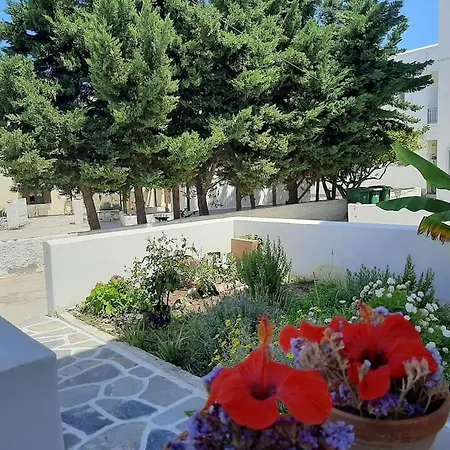 Bright Town House Daire Páros